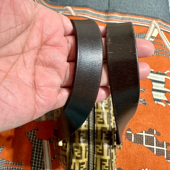 FENDI ❤️🌟 FF MONOGRAM COATED CANVAS BOSTON BAG ⭐️ - Picture 3 of 7